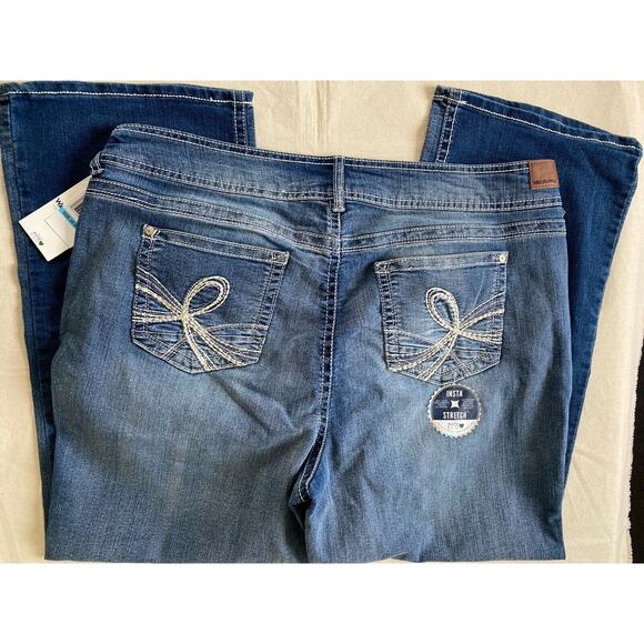 WALLFLOWER LUSCIOUS CURVY FIT INSTA STRETCH BOOTCUT JEANS 20 SHORT NWT - Picture 7 of 10